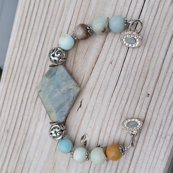 Handmade precious stones Bracelet 7 1/2 inches - Picture 4 of 13